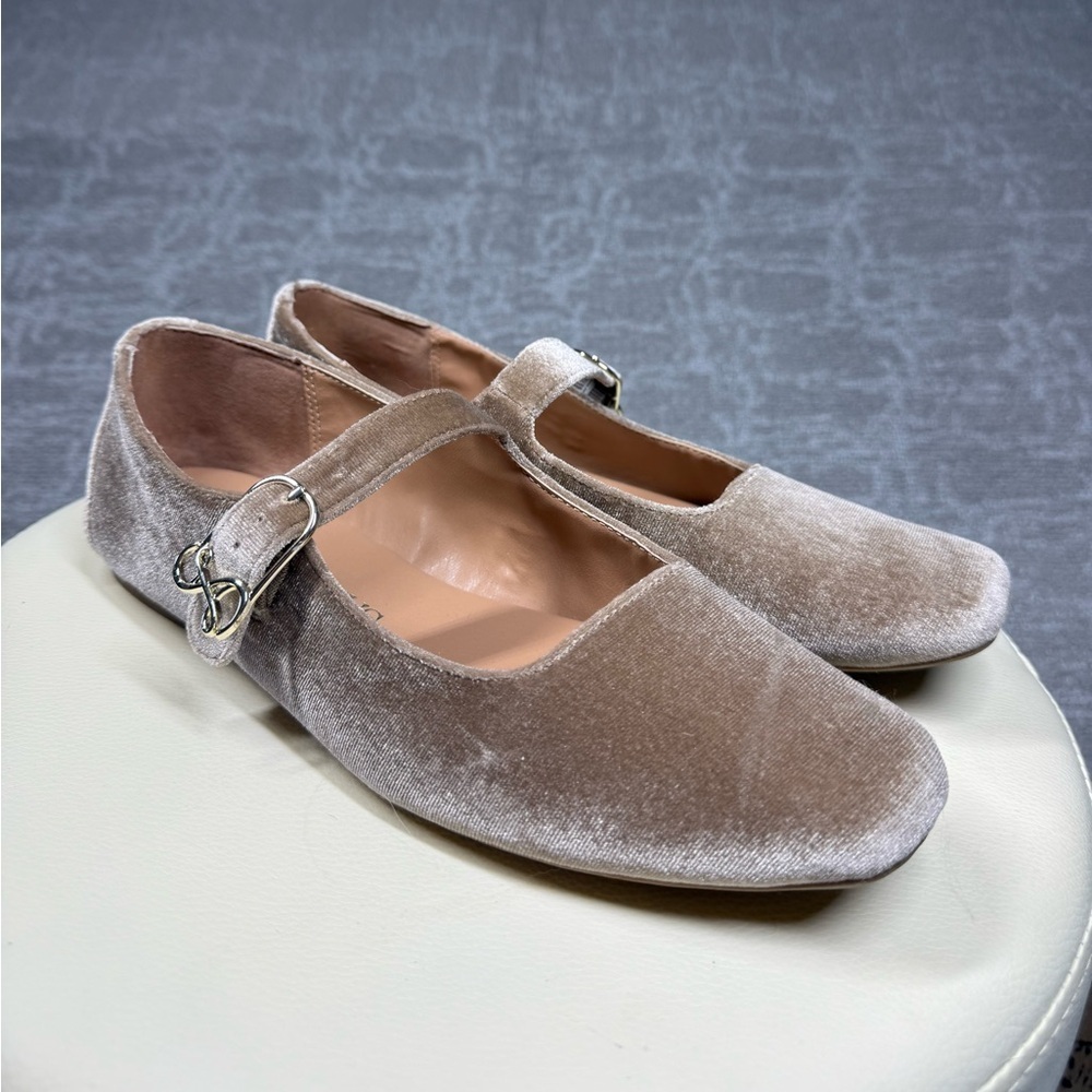 Sam & Libby Fredi Mary Jane Velvet Flat Minimalist Shoe Women Size 9.5